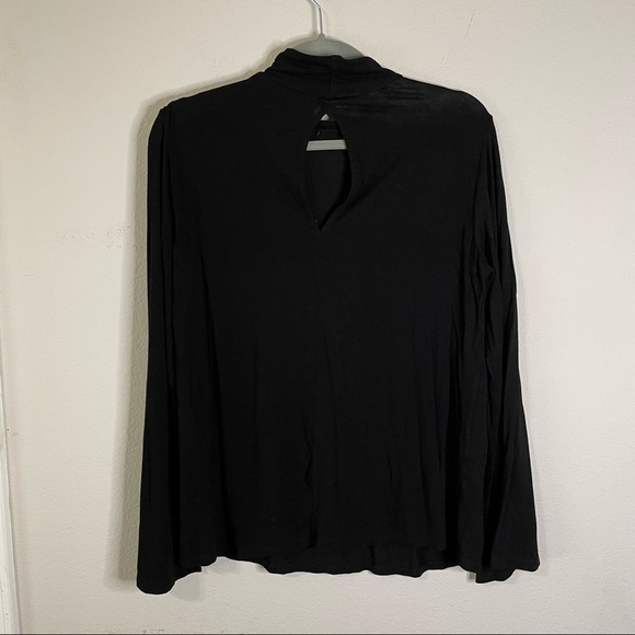 Michael Stars Black Mock Neck Keyhole Back Bell Sleeve Shirt OS - (Medium) - Picture 2 of 6
